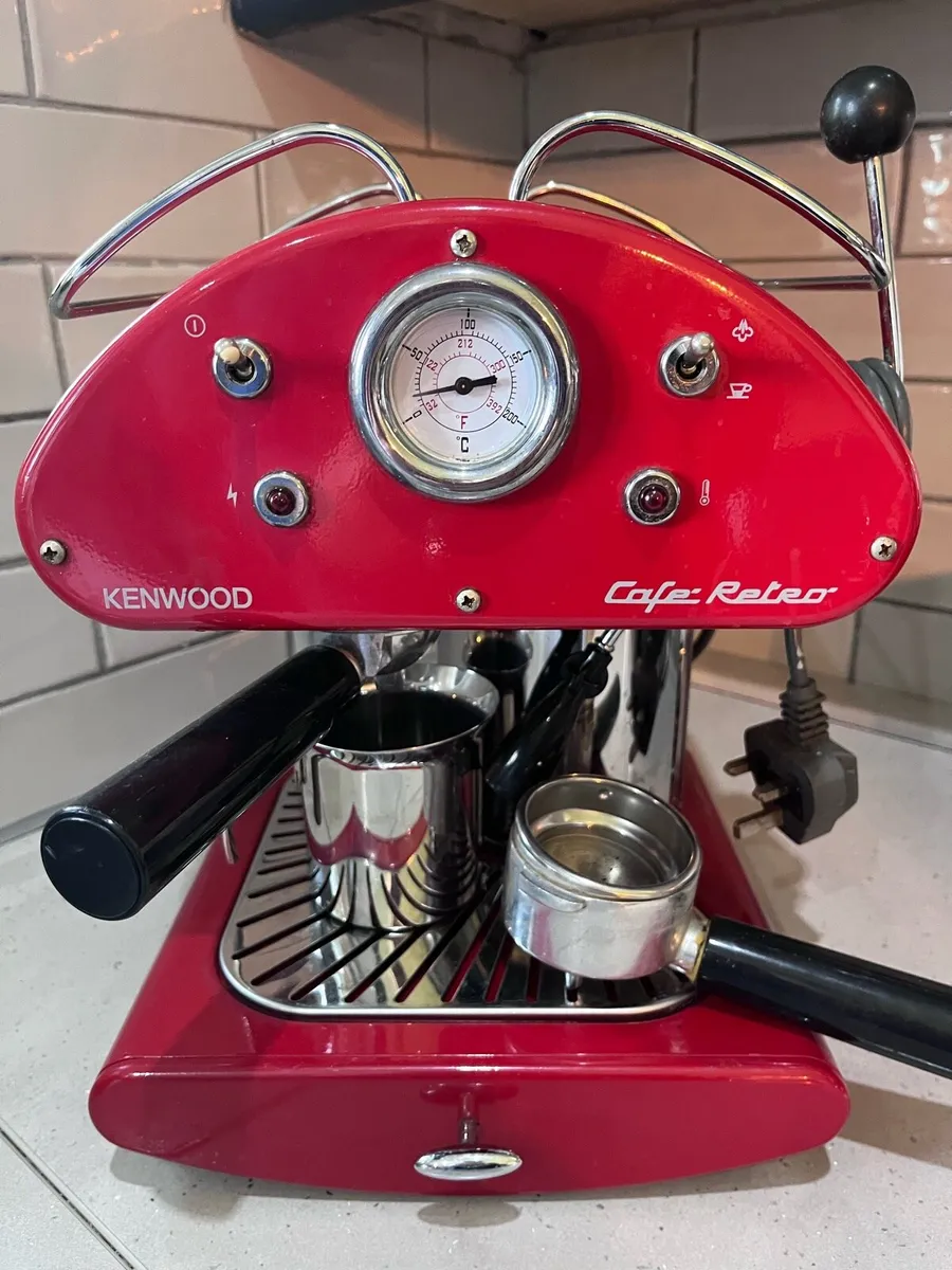 Coffee Machine - Image 4