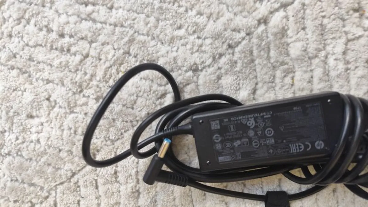 All Genuine Laptop Chargers. - Image 4