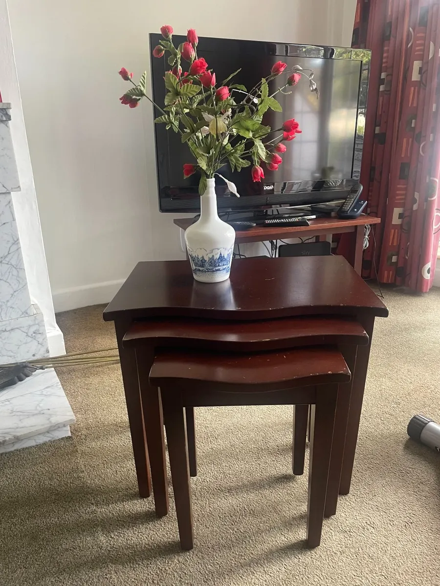 Mahogany Nest of tables