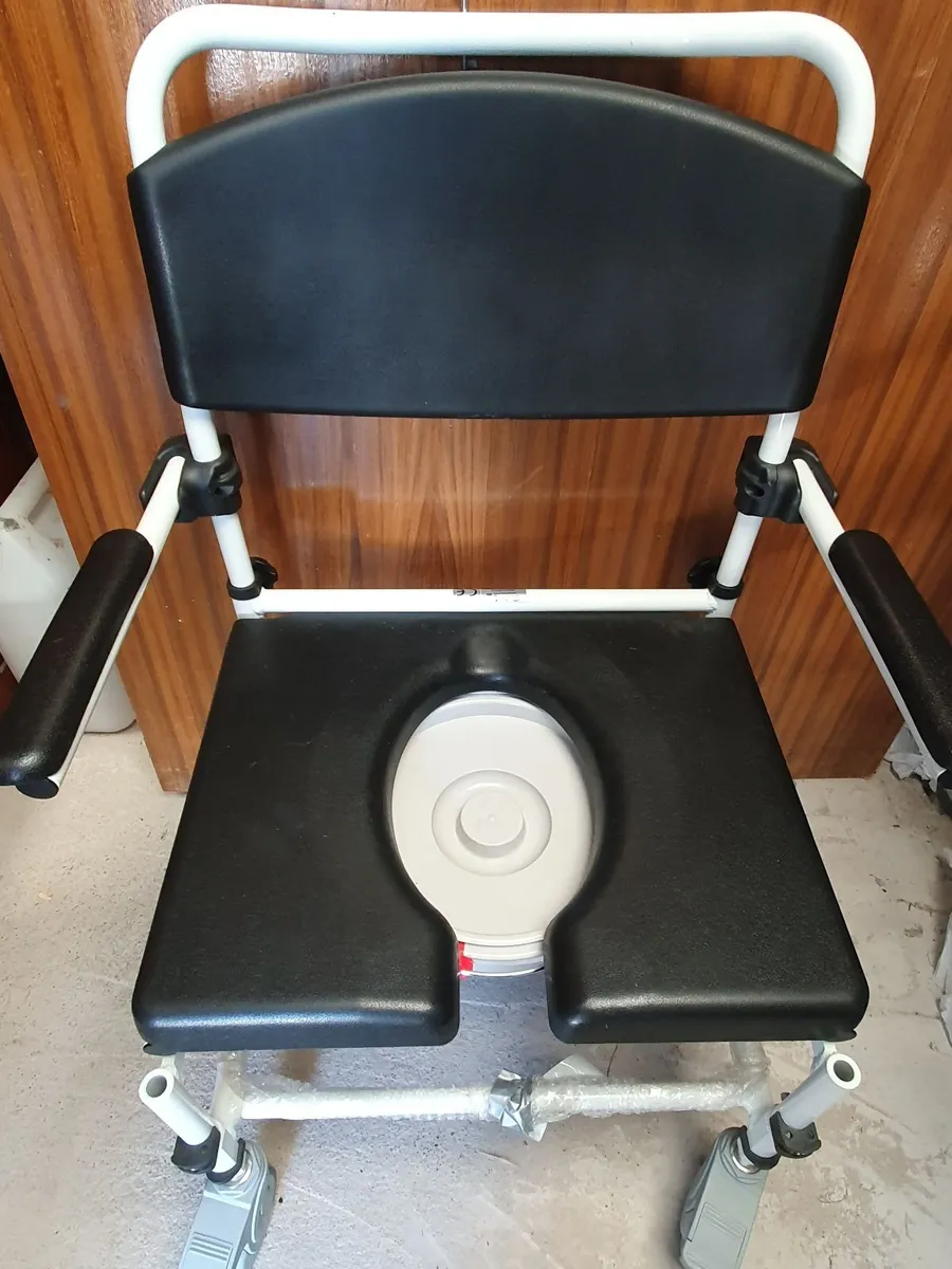 Commode - Image 3