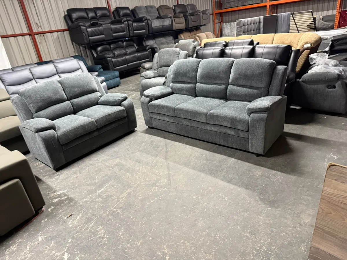 3+2 Tara Grey & Cream Fabric Sofa Set - Image 1