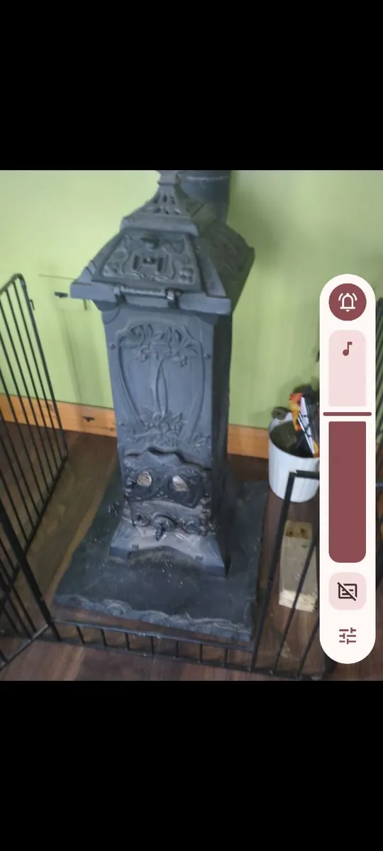Ornamental stove - Image 1