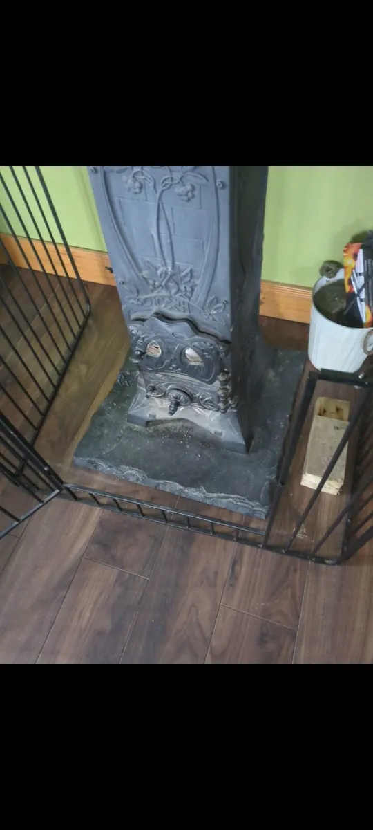 Ornamental stove - Image 3