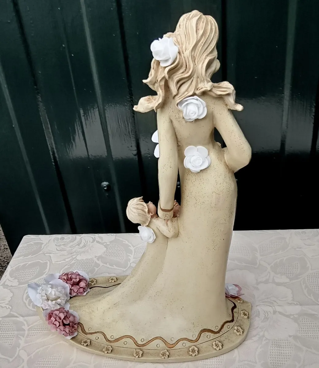 Preloved Madonna and Child - Image 2
