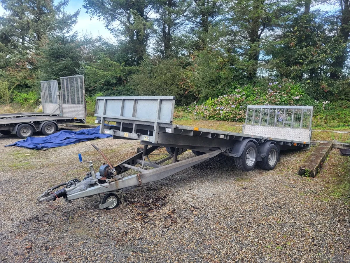 Trailer - Image 2