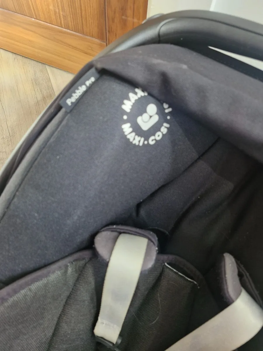 Maxi Cosi - Baby Car seat - Image 3