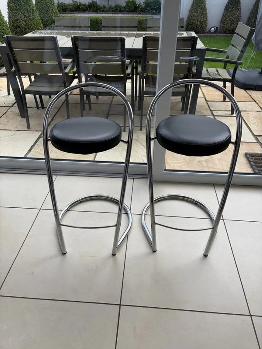 bar stools