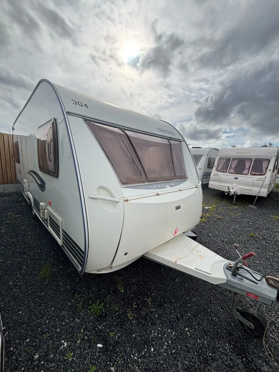 Crystal Moorea 530B fixed single beds 🤩 - Image 2