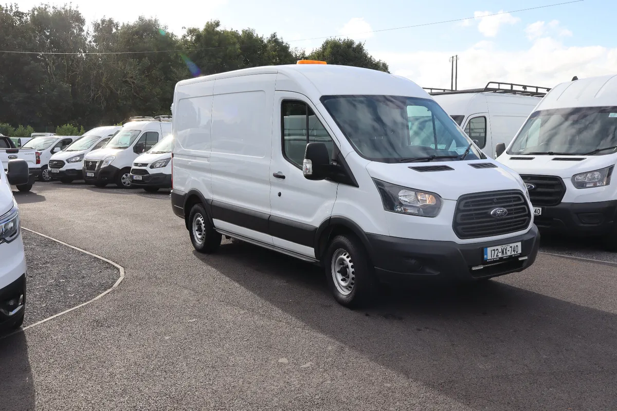 2017 FORD TRANSIT MWB 4X4 - Image 1