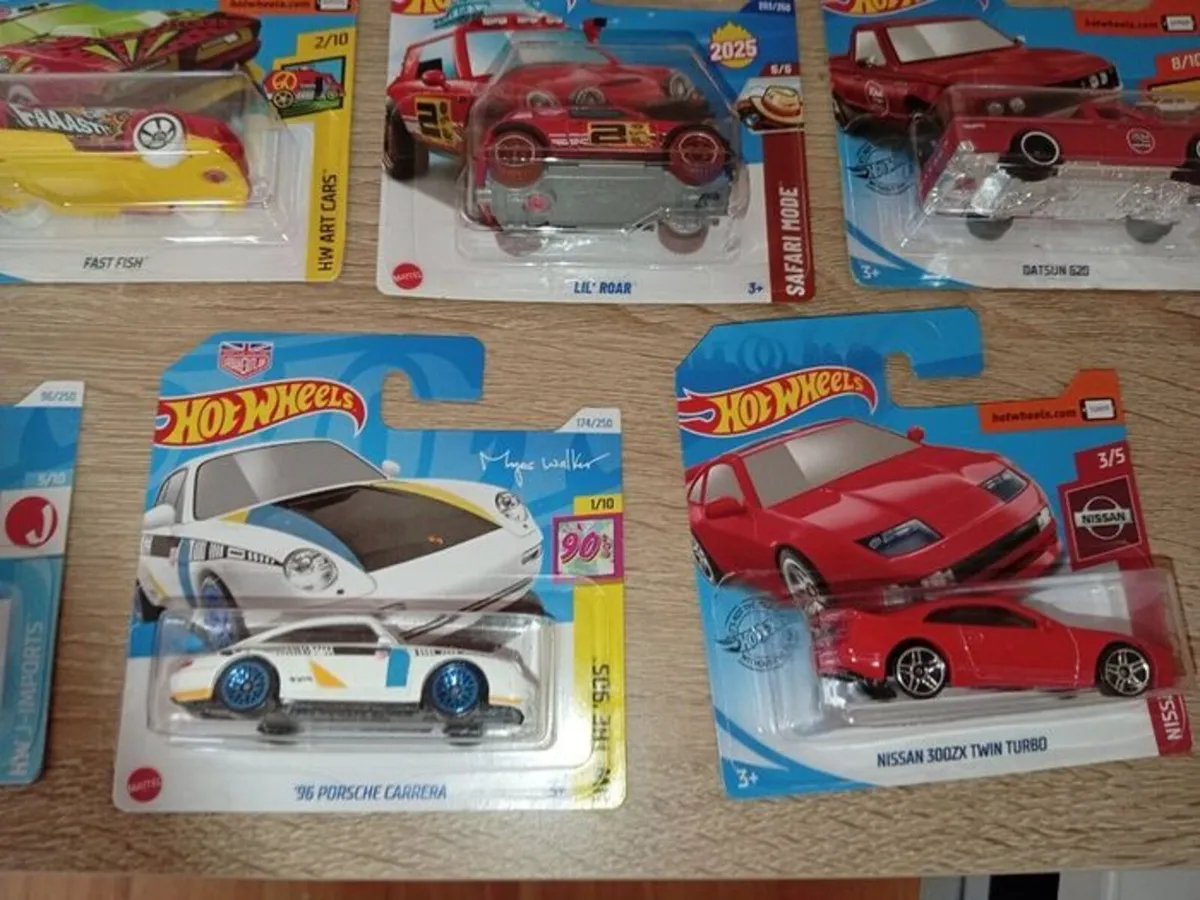 Collection Of Hot Wheels Vehicles All Sealed -new - Image 4