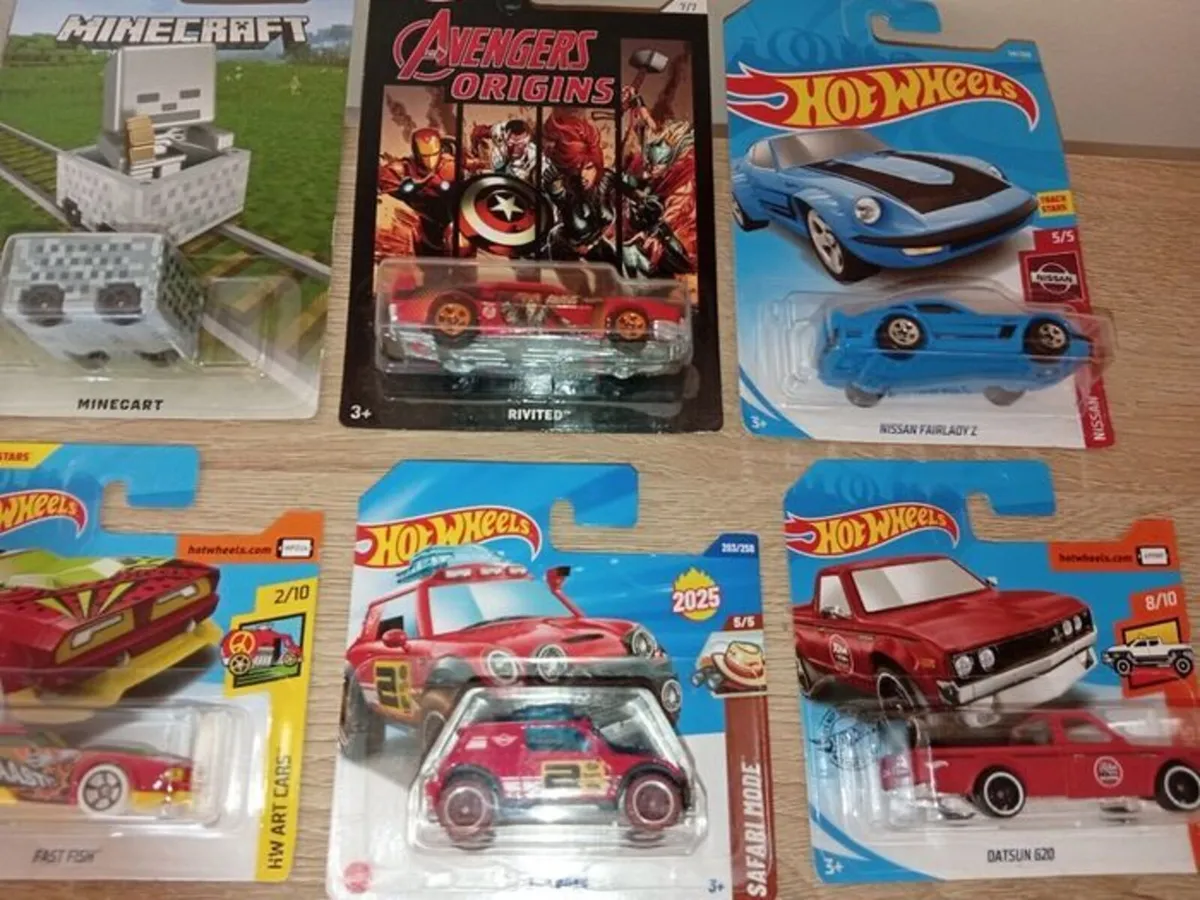 Collection Of Hot Wheels Vehicles All Sealed -new - Image 3