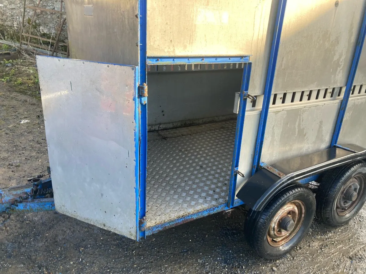 Sheep cattle trailer - Image 4