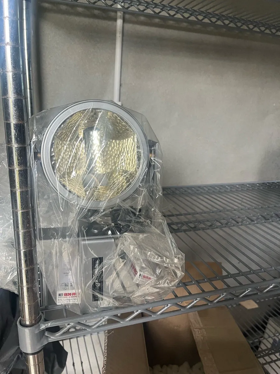 Commercial lights - Image 4