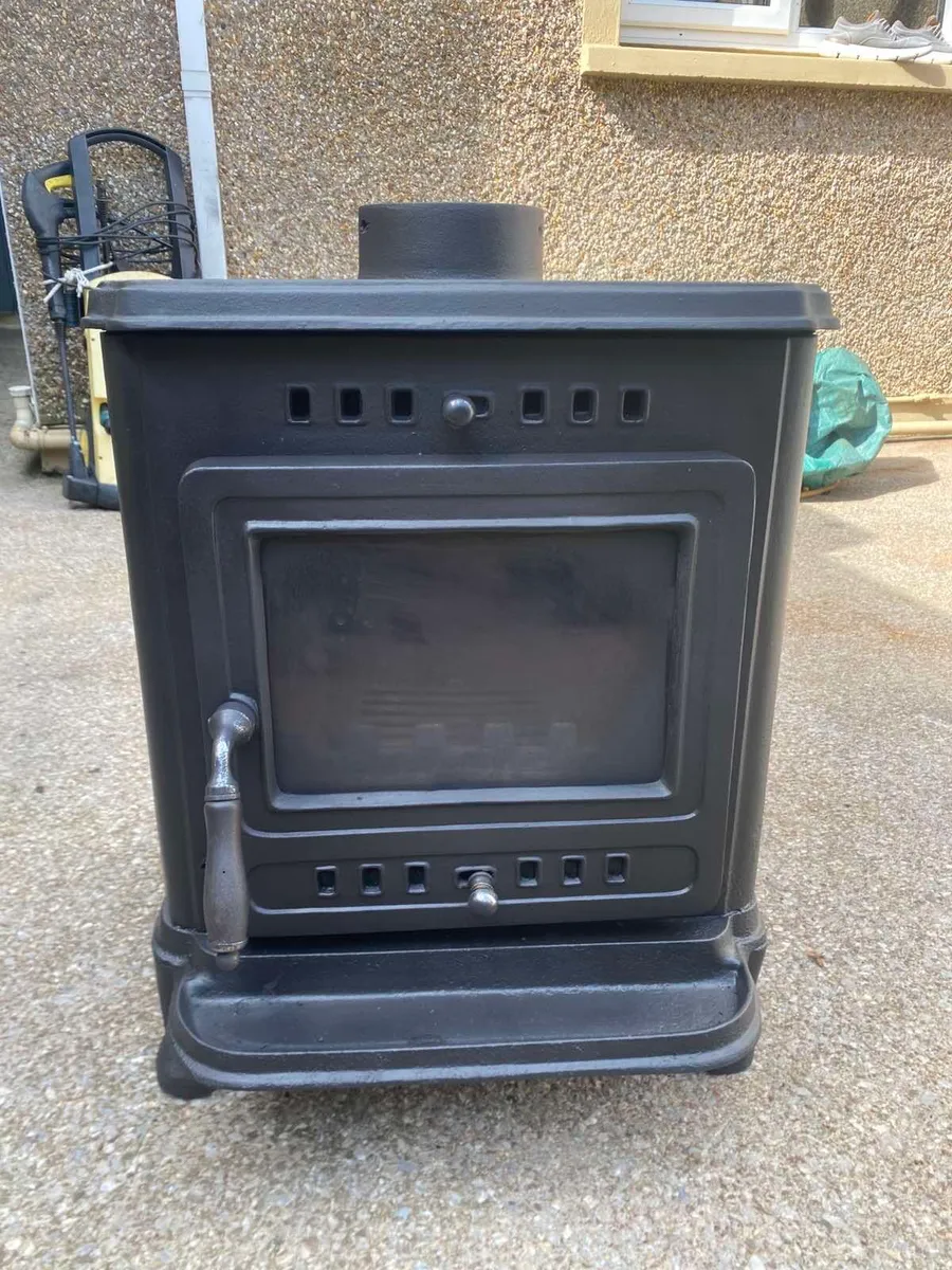 Stove Cast Iron Stoves - Image 1