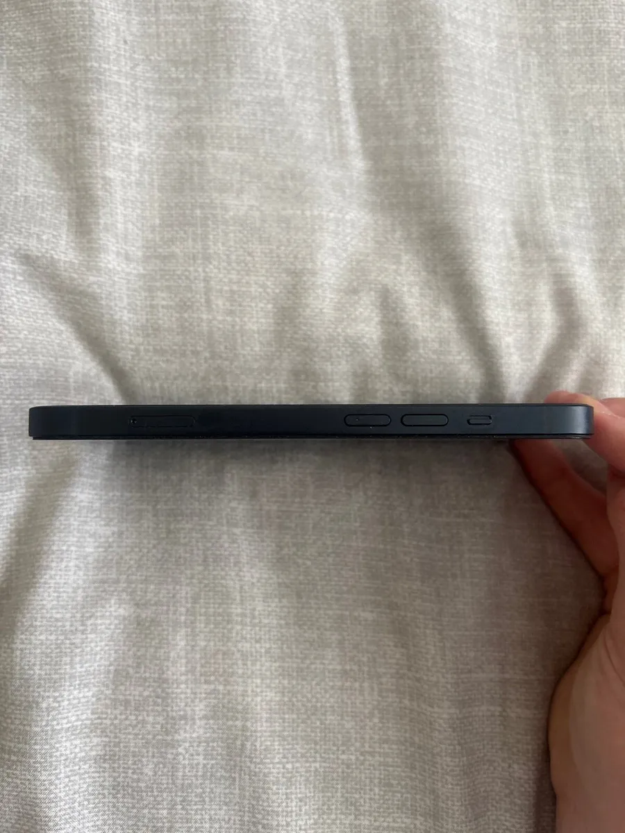 Iphone 13 midnight blue - Image 4