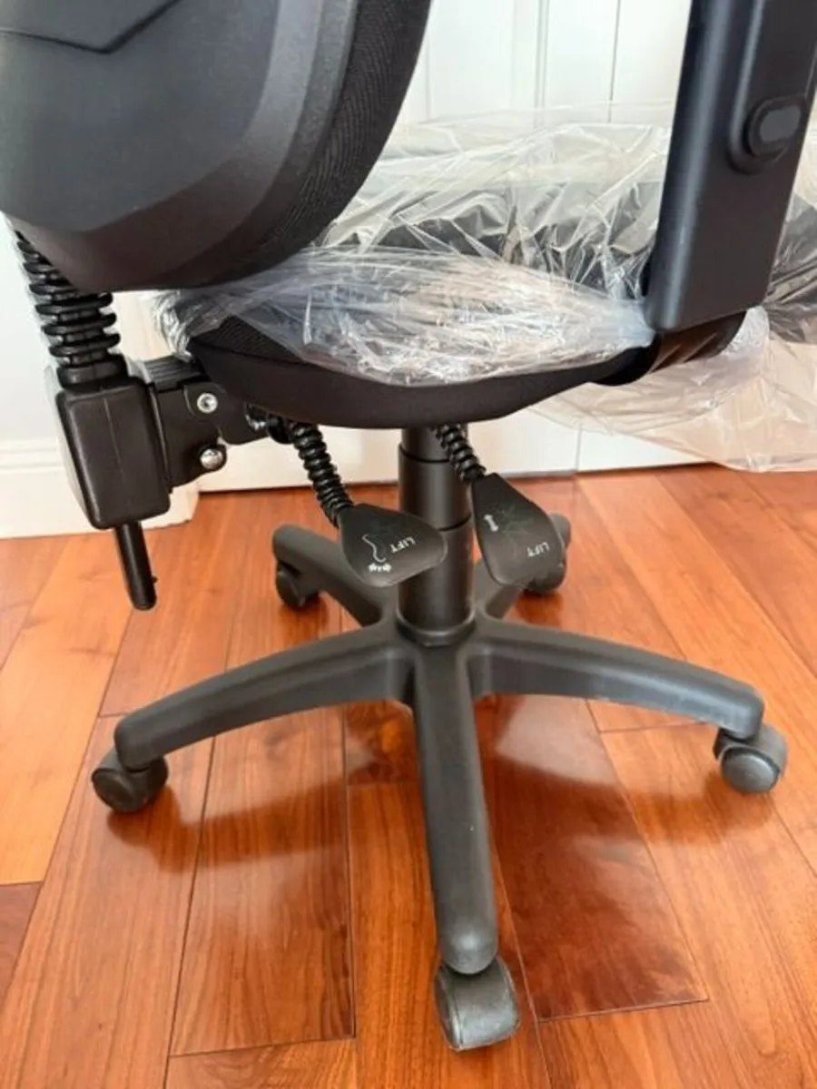 Office Chair - Image 2