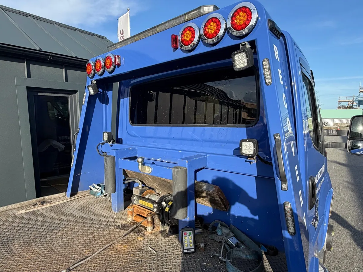 Recovery Truck - Image 3