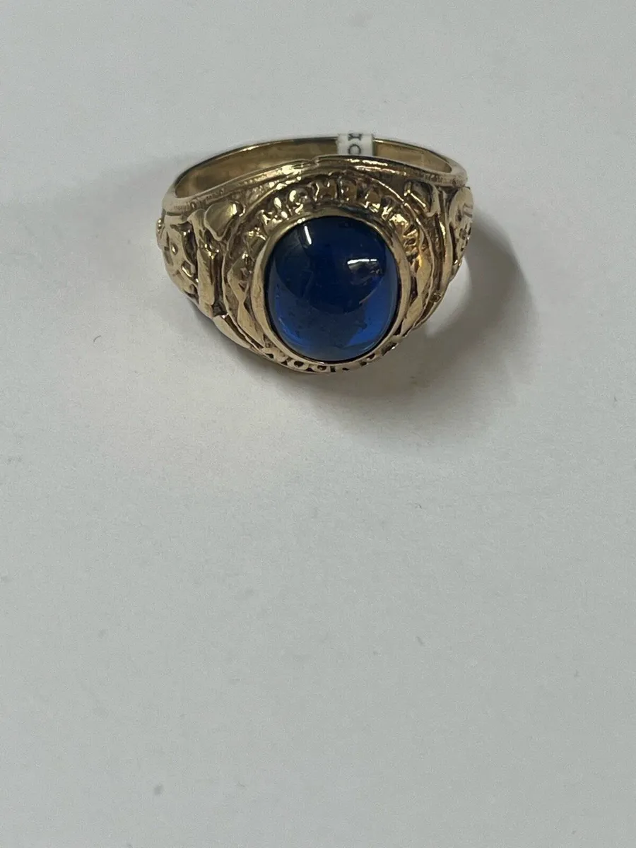 9k gold ring with blue stone - Image 1