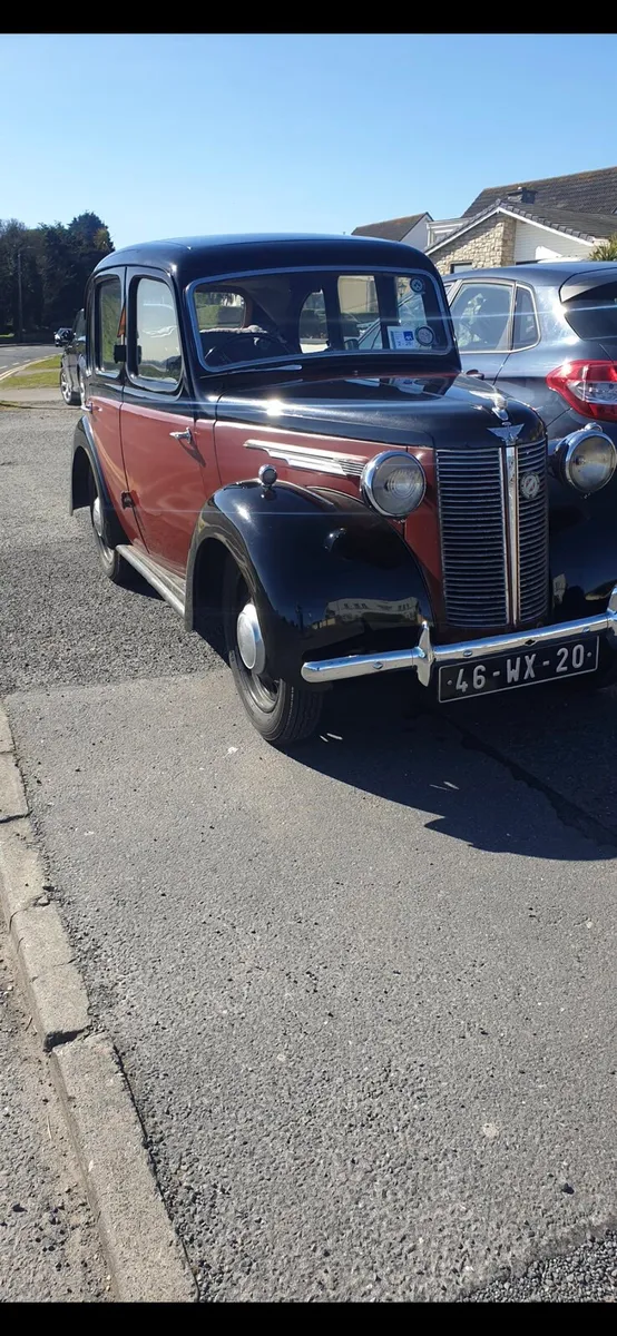 1946 austin - Image 1