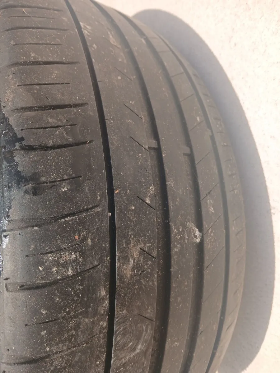 19 inch alloy wheels - Image 2