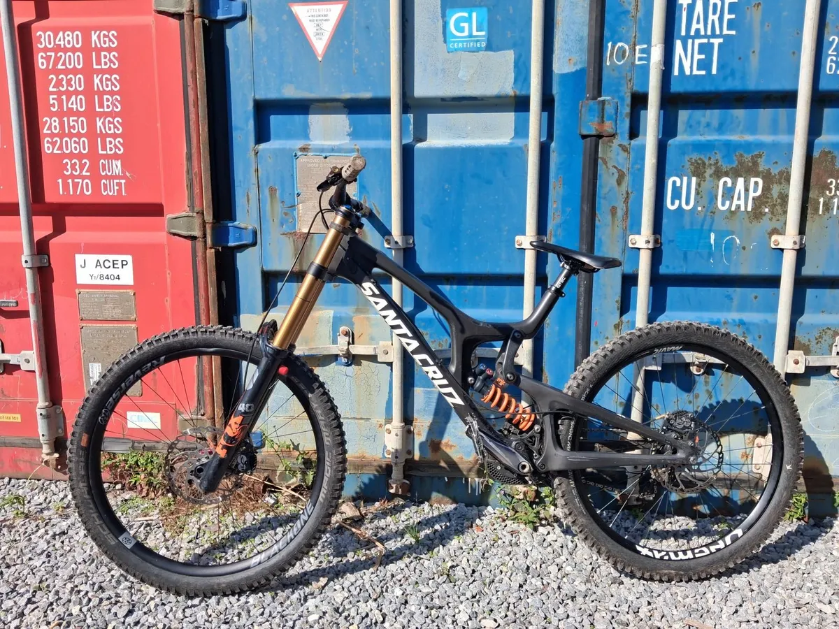 Santa Cruz V10 - Carbon - 27.5 - Size L - Image 3