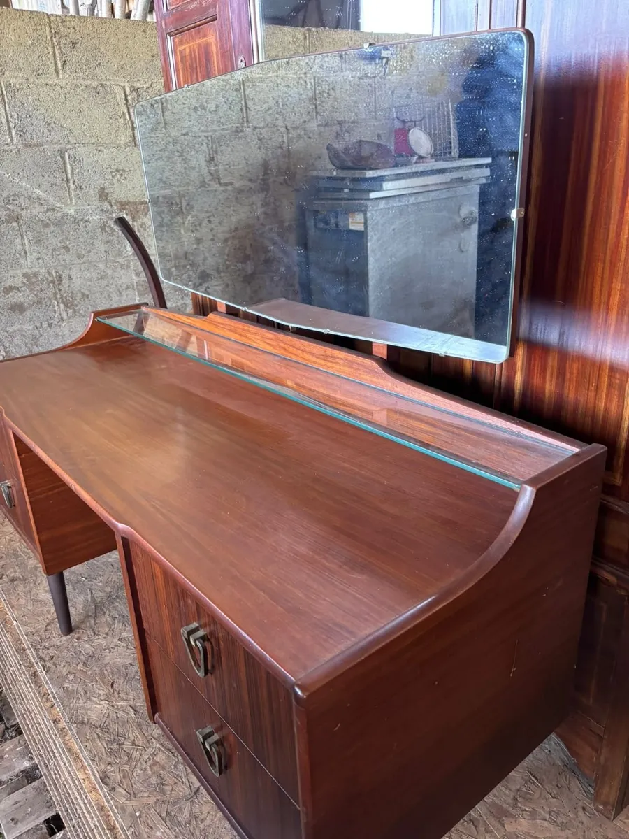 Vintage Dressing Table / Vanity – Original Mirror - Image 3