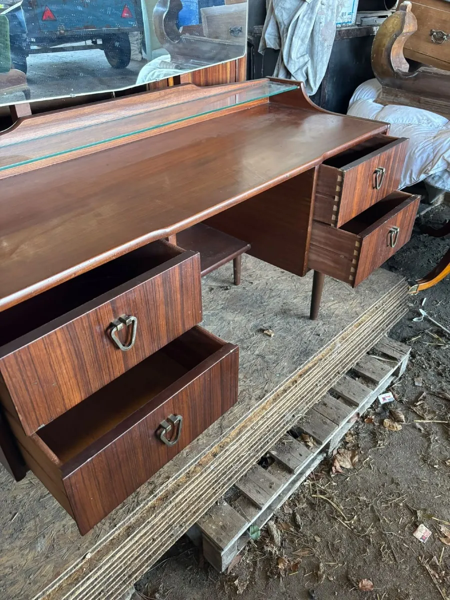 Vintage Dressing Table / Vanity – Original Mirror - Image 4