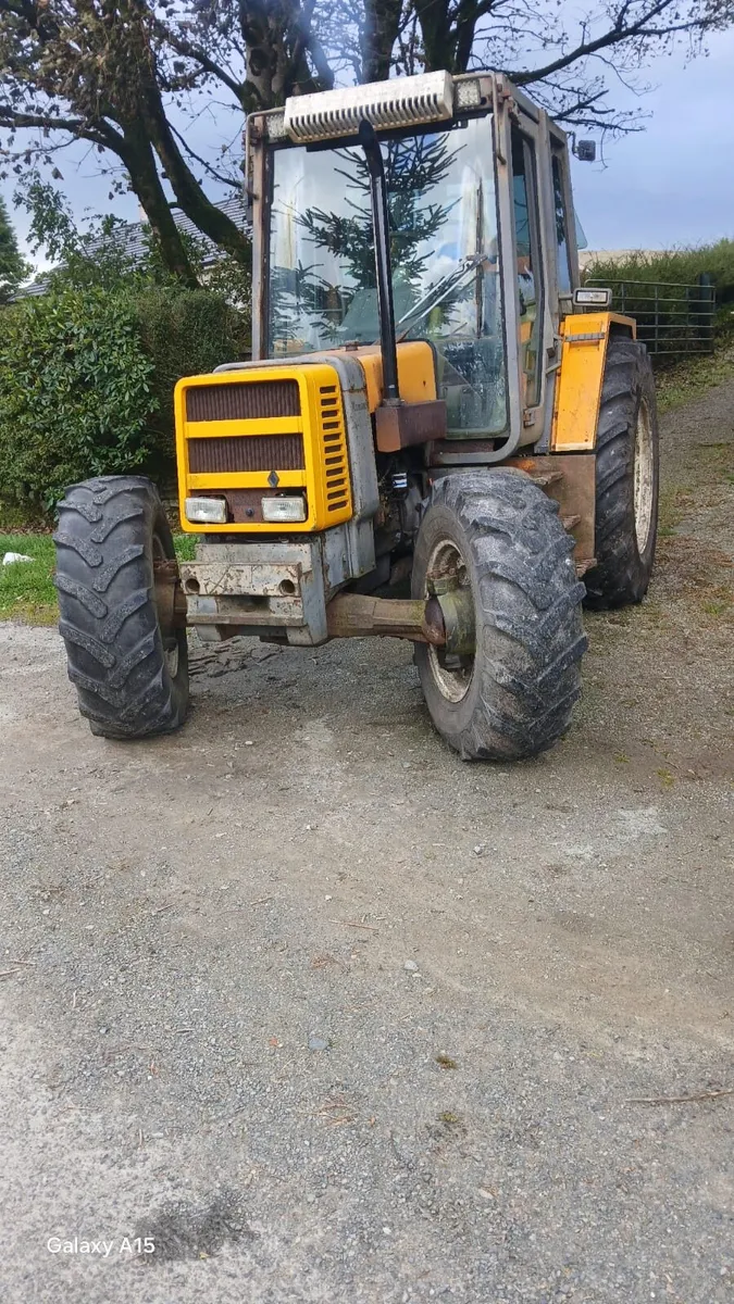 Renault 95 14 Tractor - Image 1