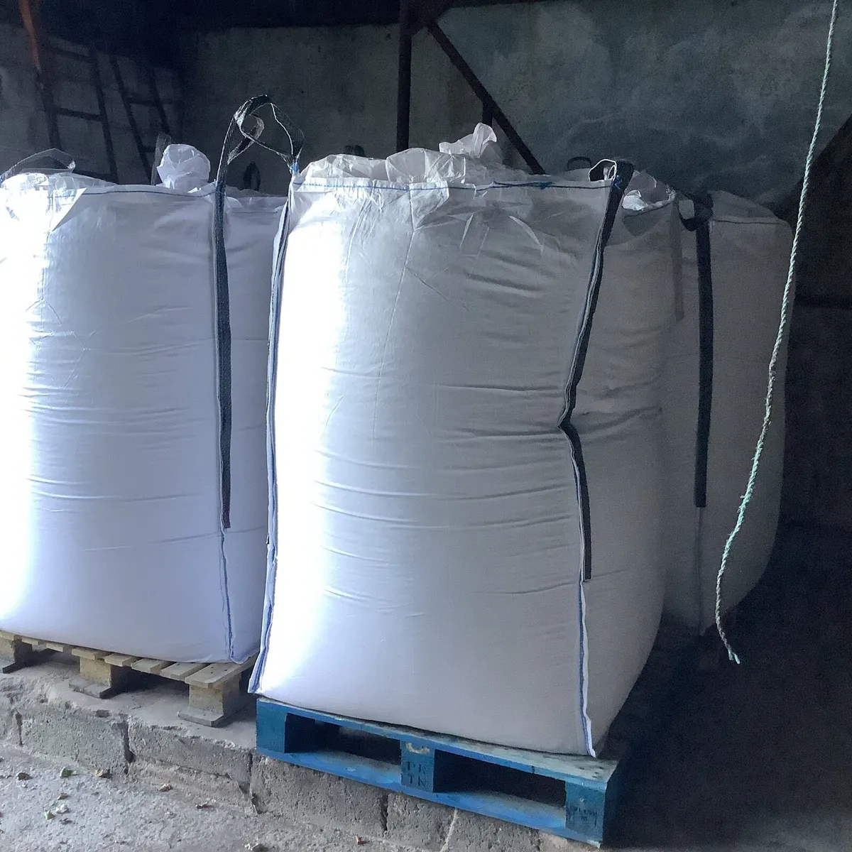 Upper Forrest Farm organic feed - Image 1