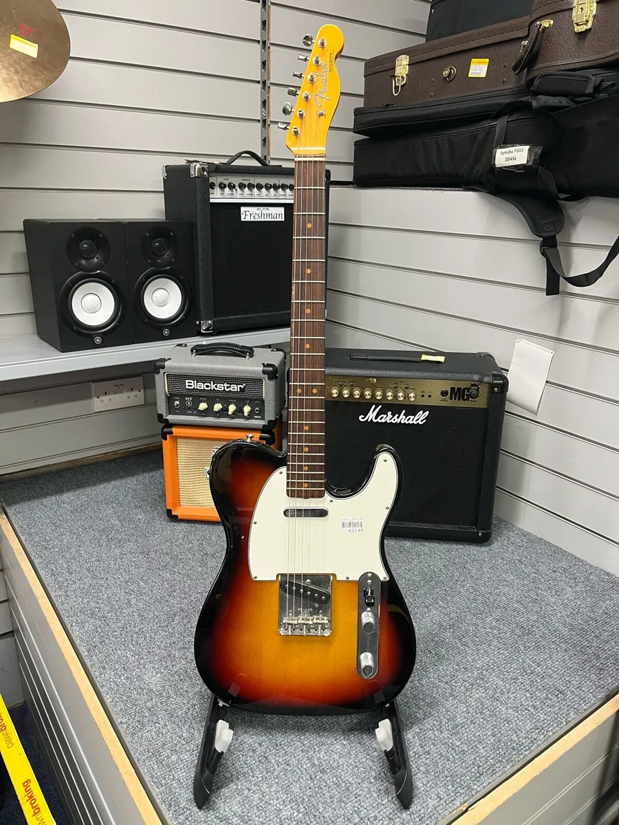 Fender American Vintage ii Telecaster - Image 1