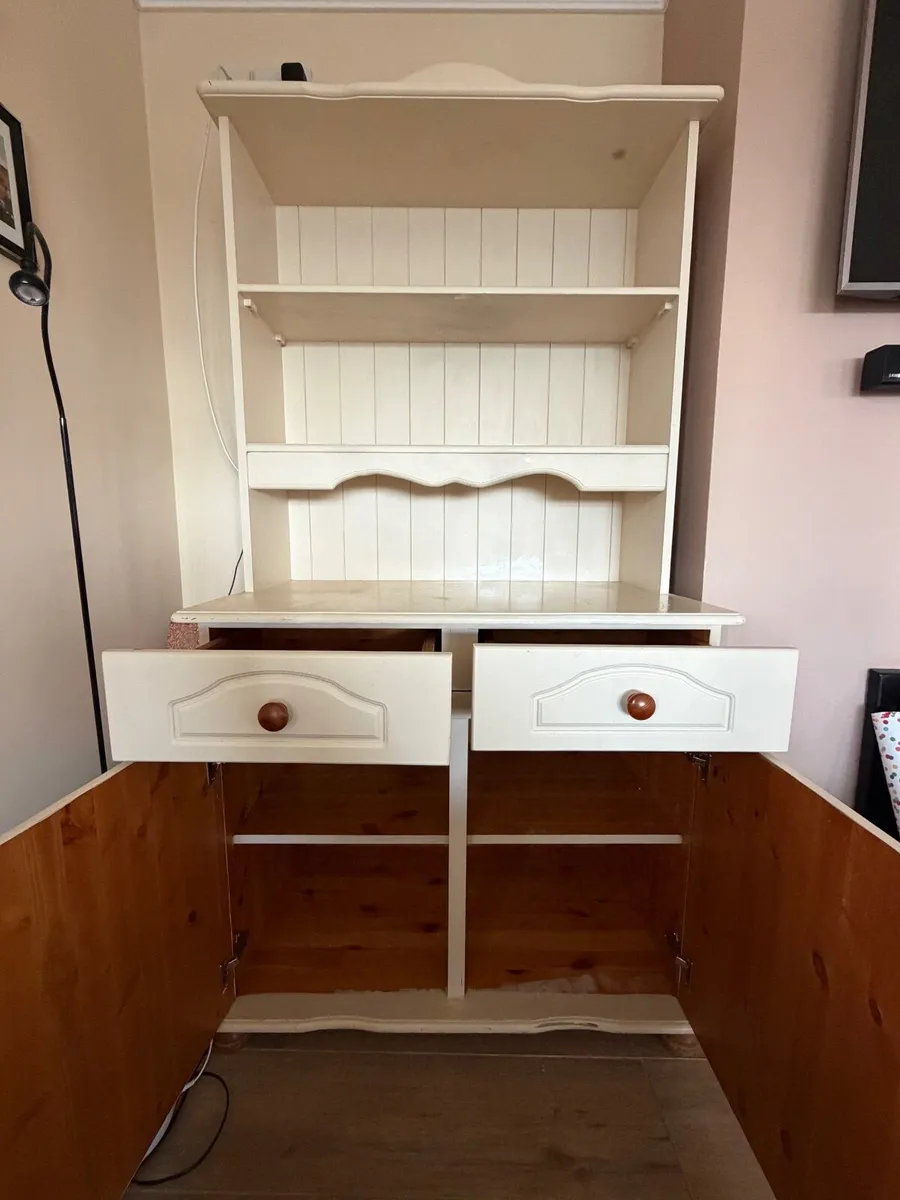 Cabinet - Image 2