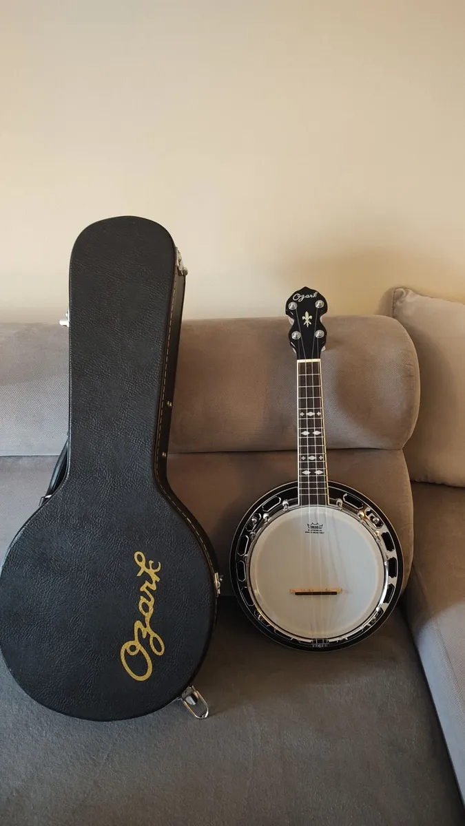 Ozark 2037 Ukulele-Banjo 4 String - Image 3