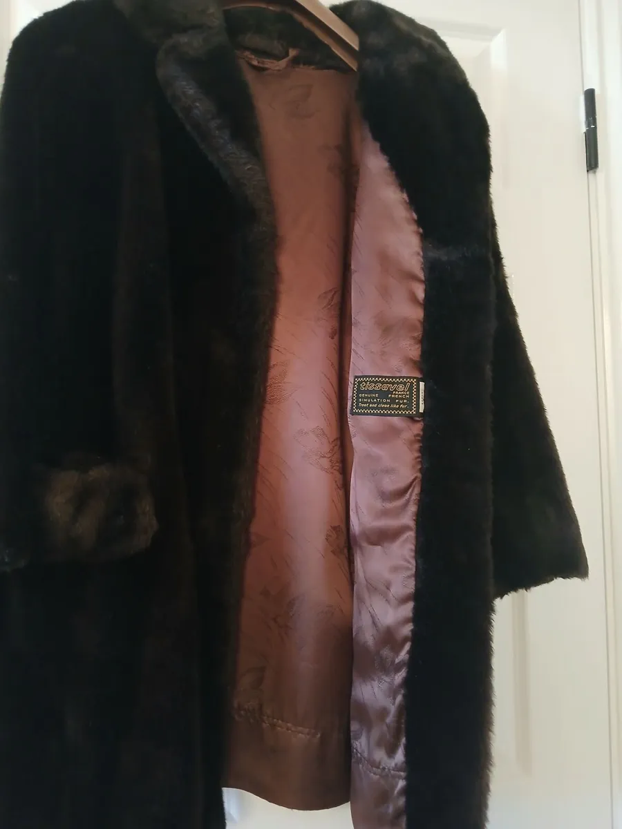 Vintage Fur Coat - Image 4