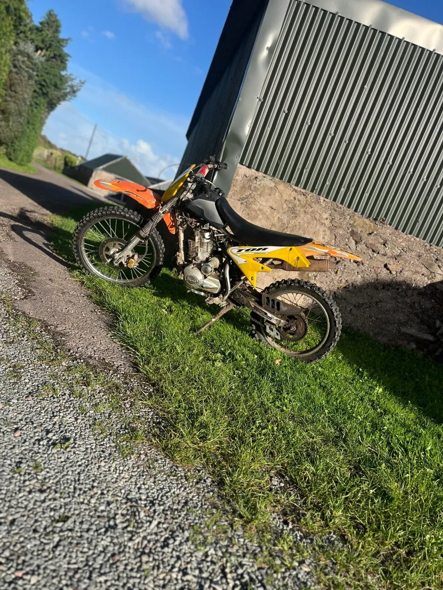 Skyteam st125 pitbike - Image 1