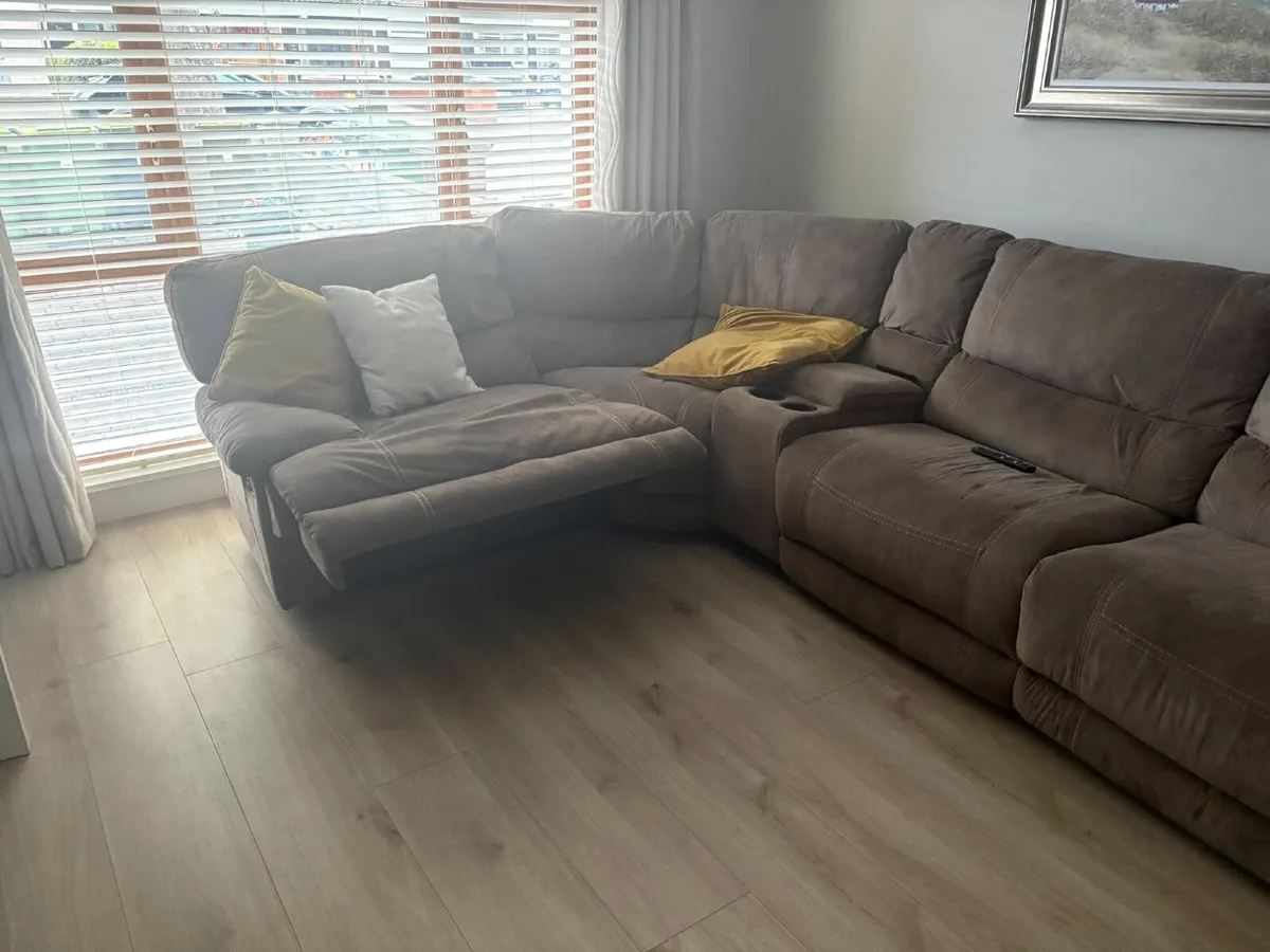 EZ Living Corner sofa - Image 3