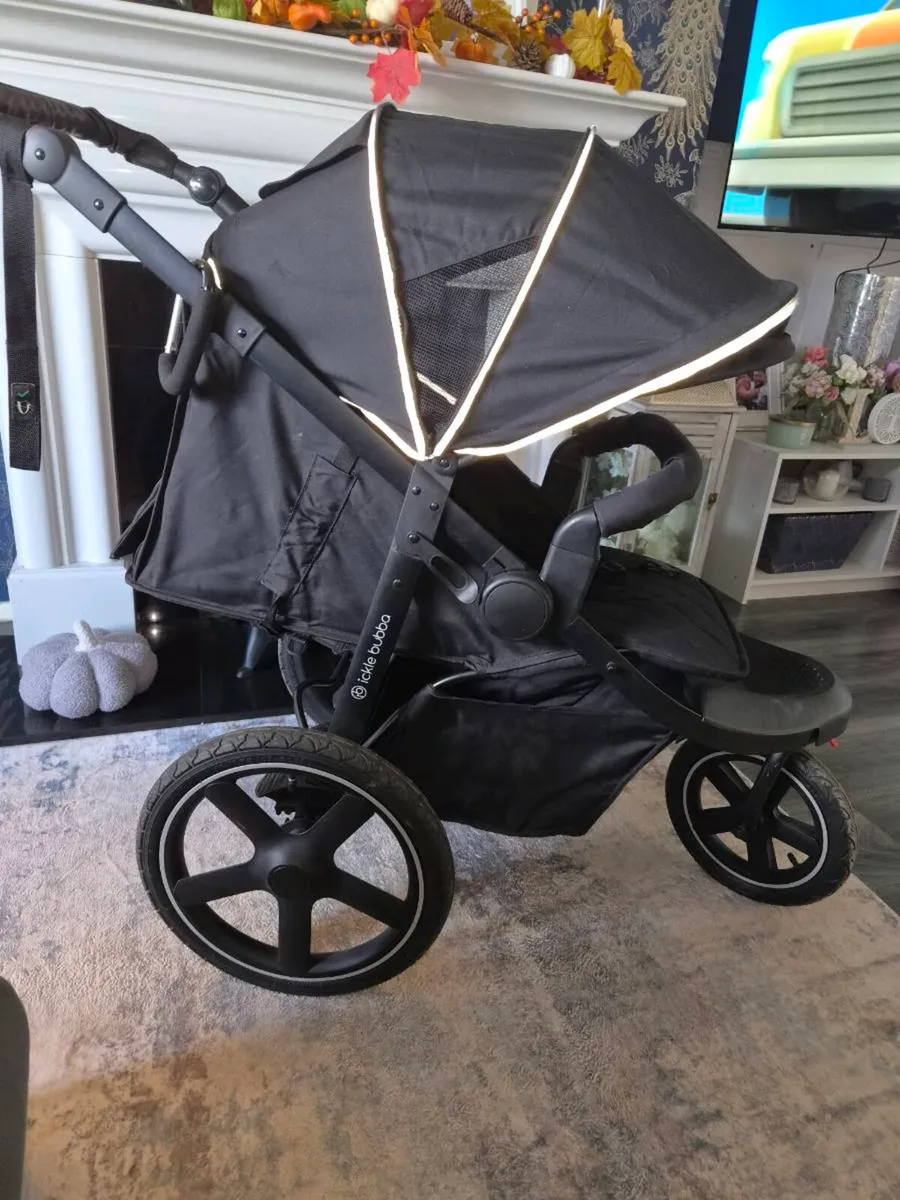 Ickle bubba 3 wheel jogger - Image 1