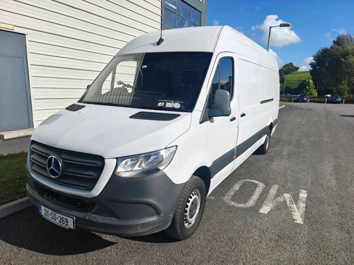 Mercedes Sprinter 2021 LWB - Image 2