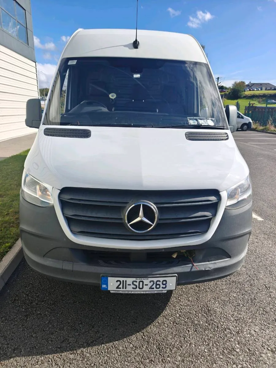 Mercedes Sprinter 2021 LWB - Image 3