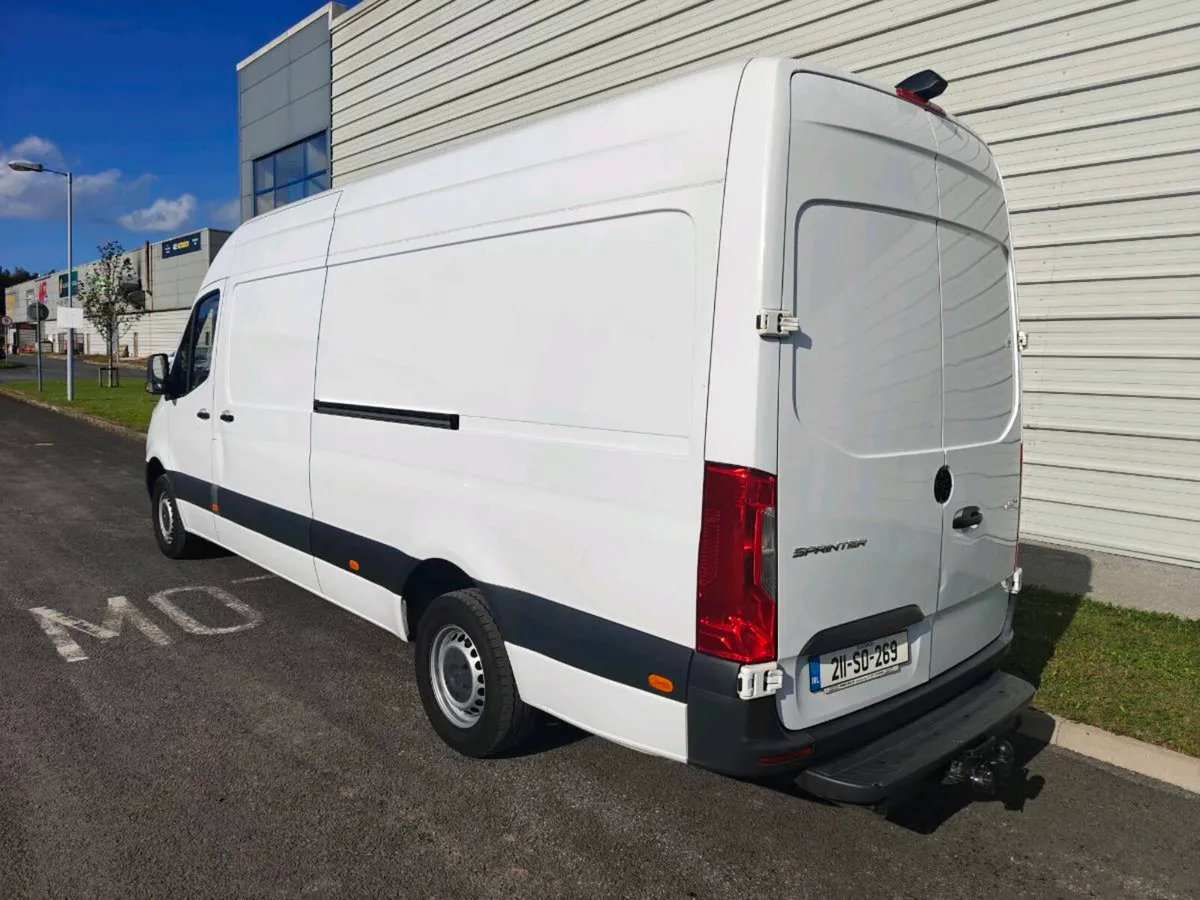 Mercedes Sprinter 2021 LWB - Image 4
