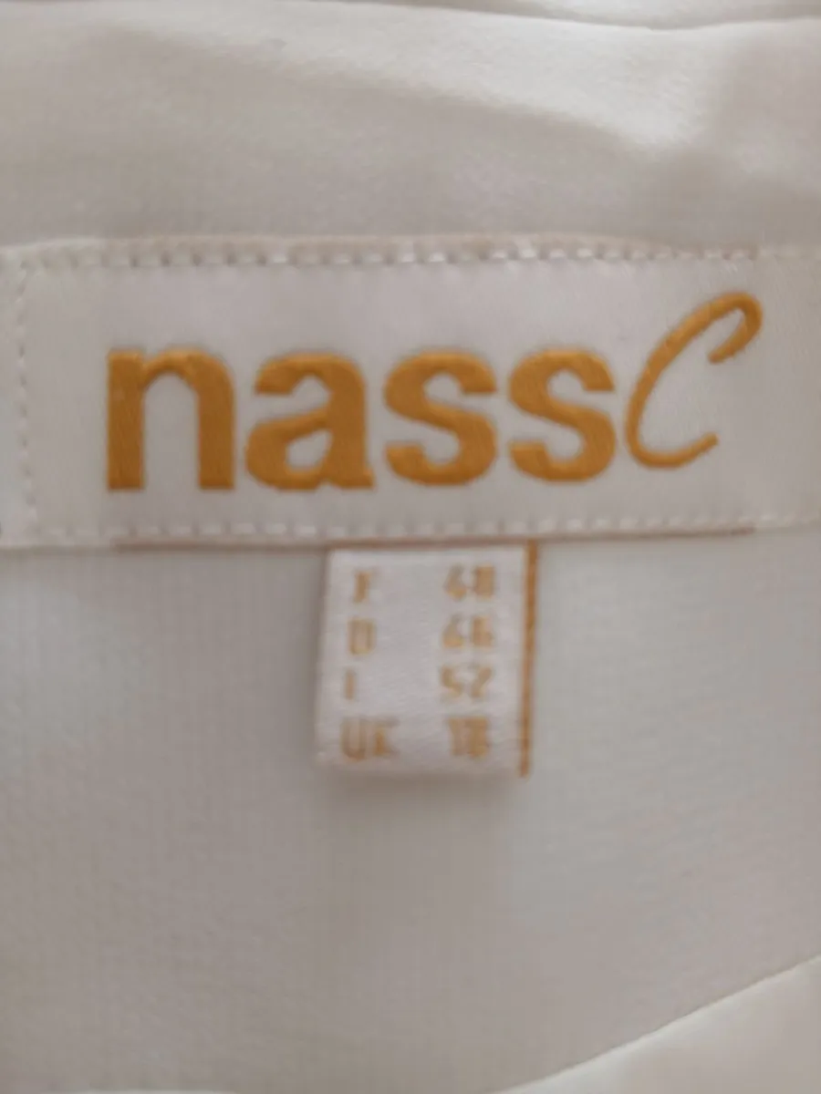 Ladies White Jacket (Size 18) - Image 2