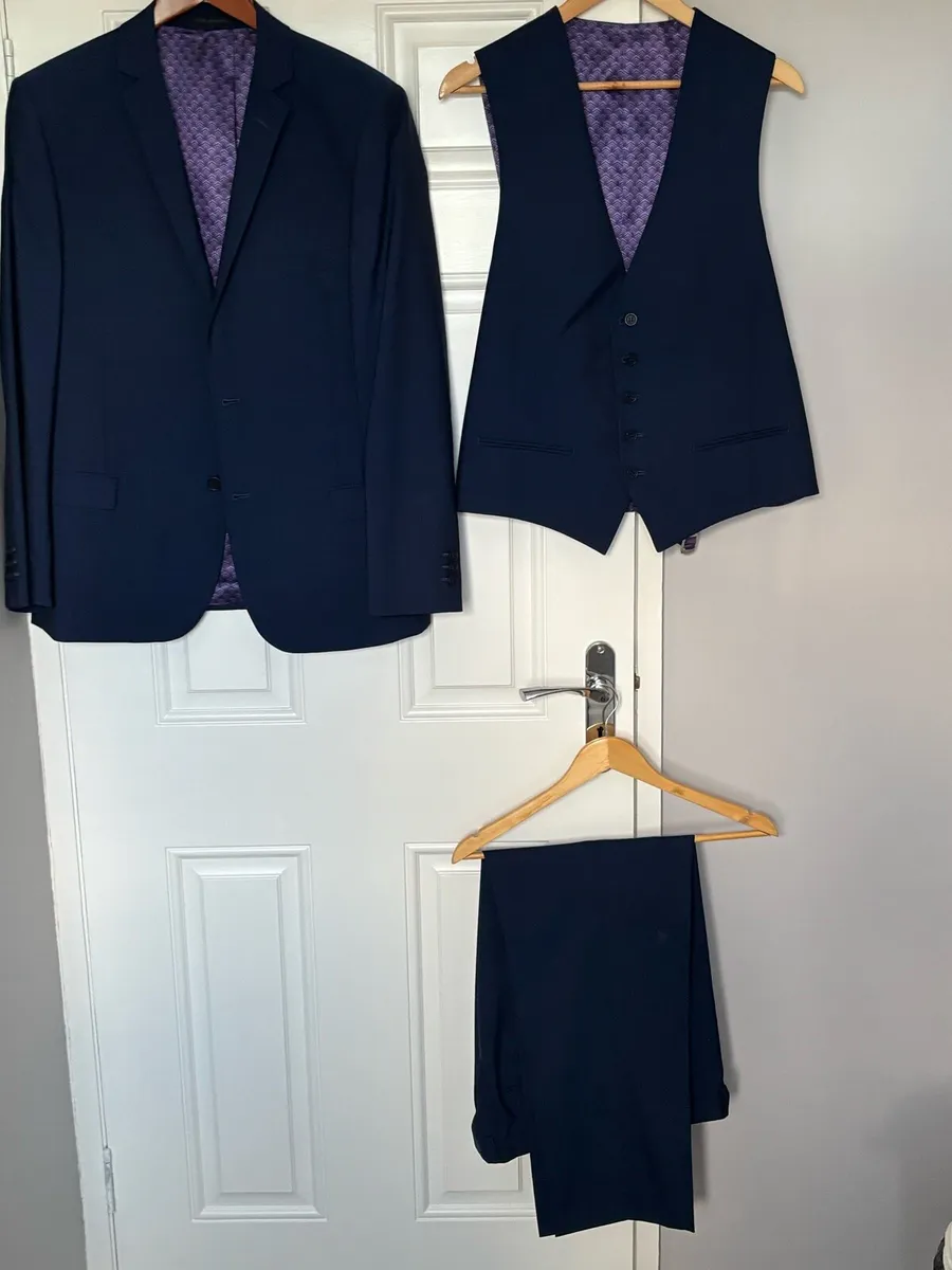 Ted Baker 3 Piece Suit - Image 1