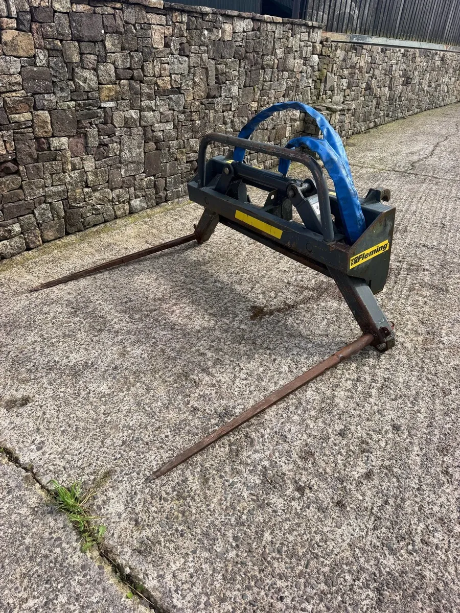 Fleming Bale Stacker - Image 1