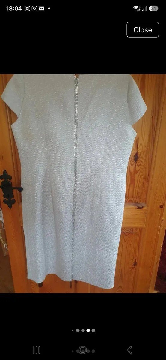 Mother of the bride outfit - Image 2