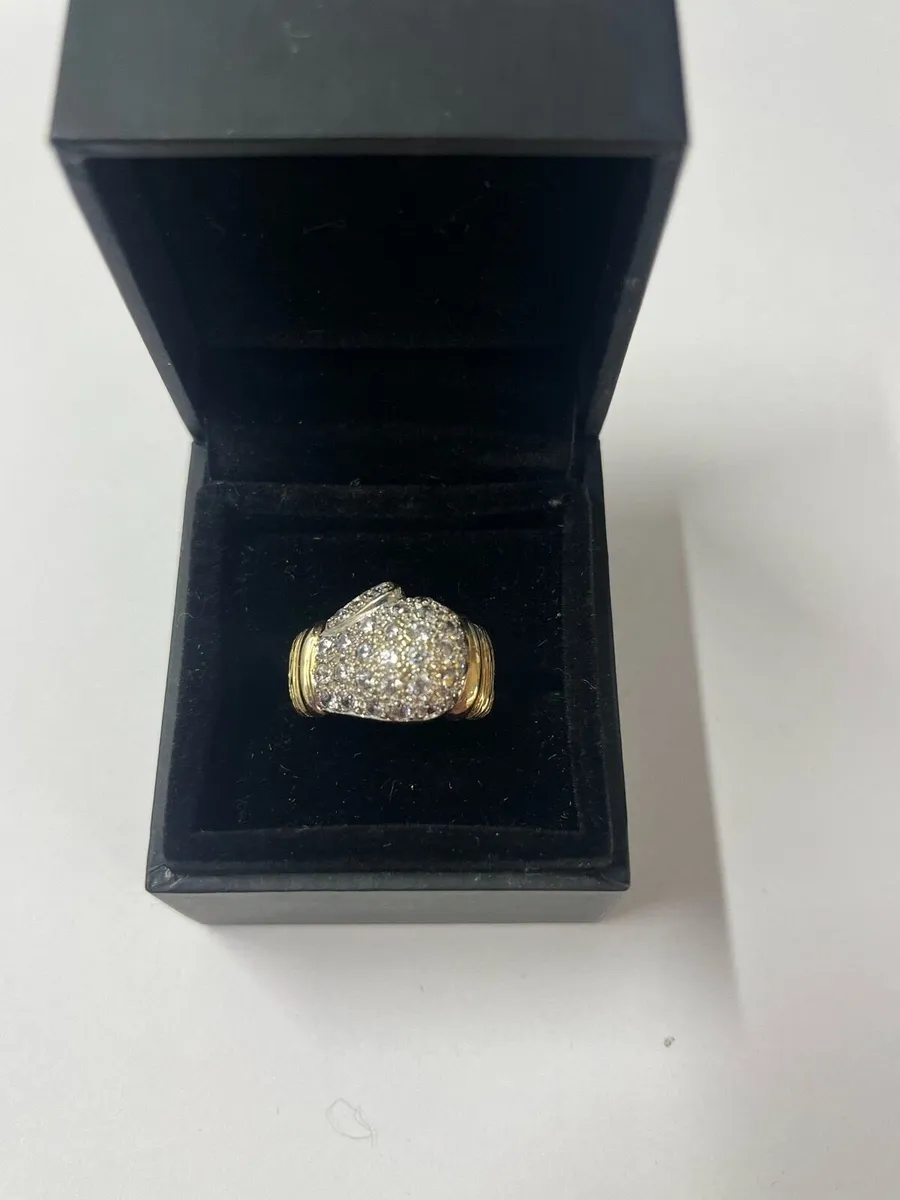 9k gold Cz ring - Image 2