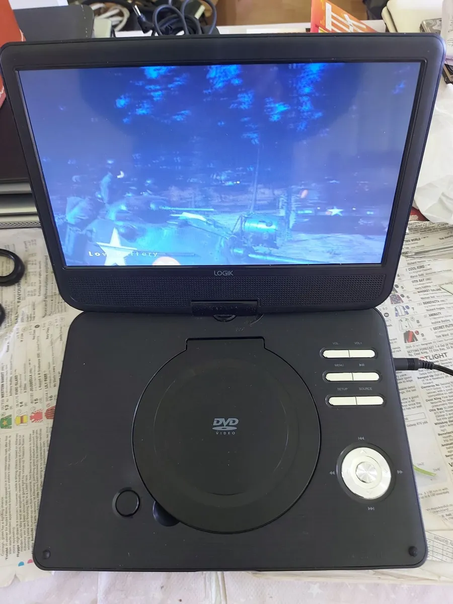 Logik 10 inch Portable DVD Player, Model L10SPDVD1 - Image 1