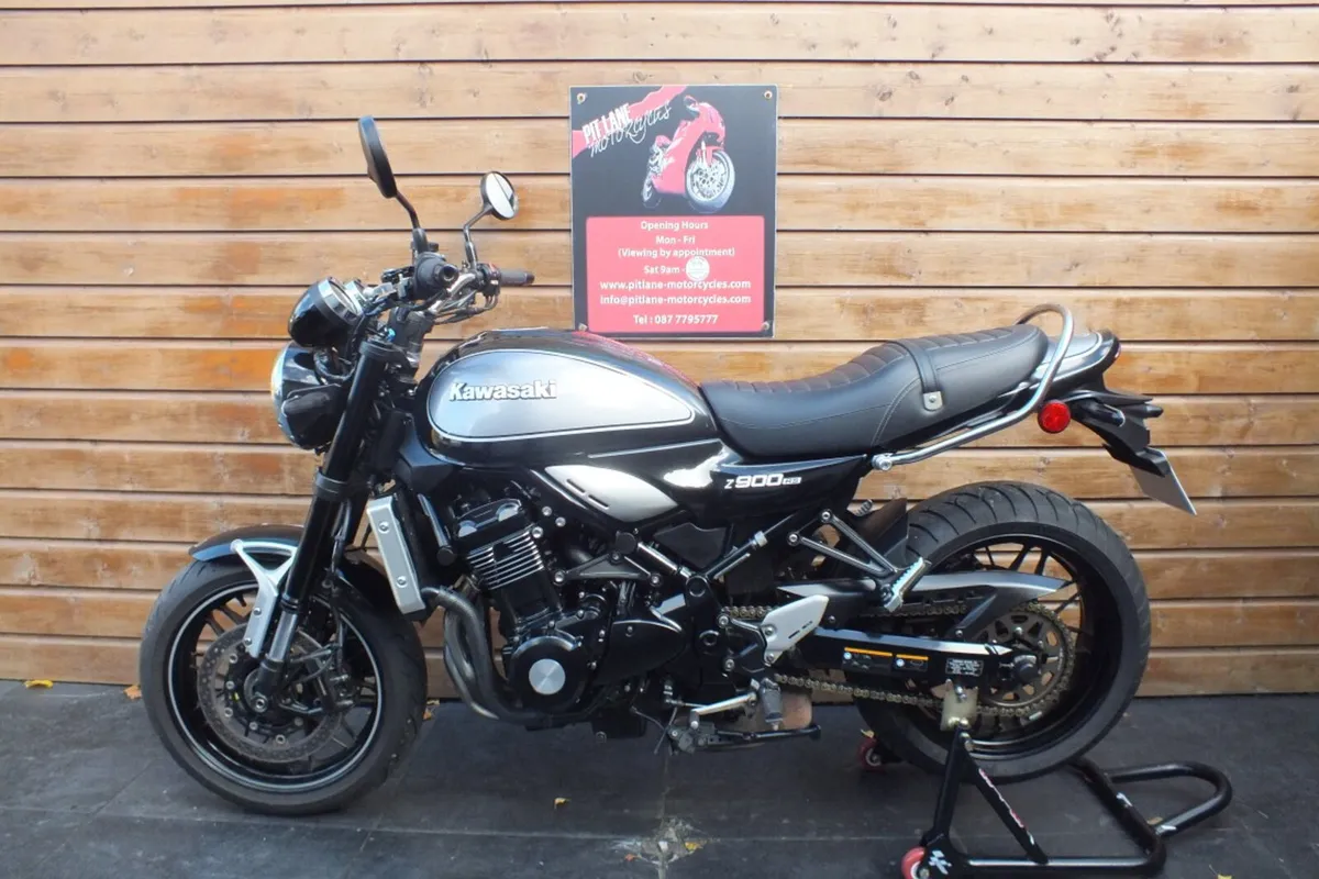 2024 Kawasaki Z900 RS (Stunning Machine). - Image 3