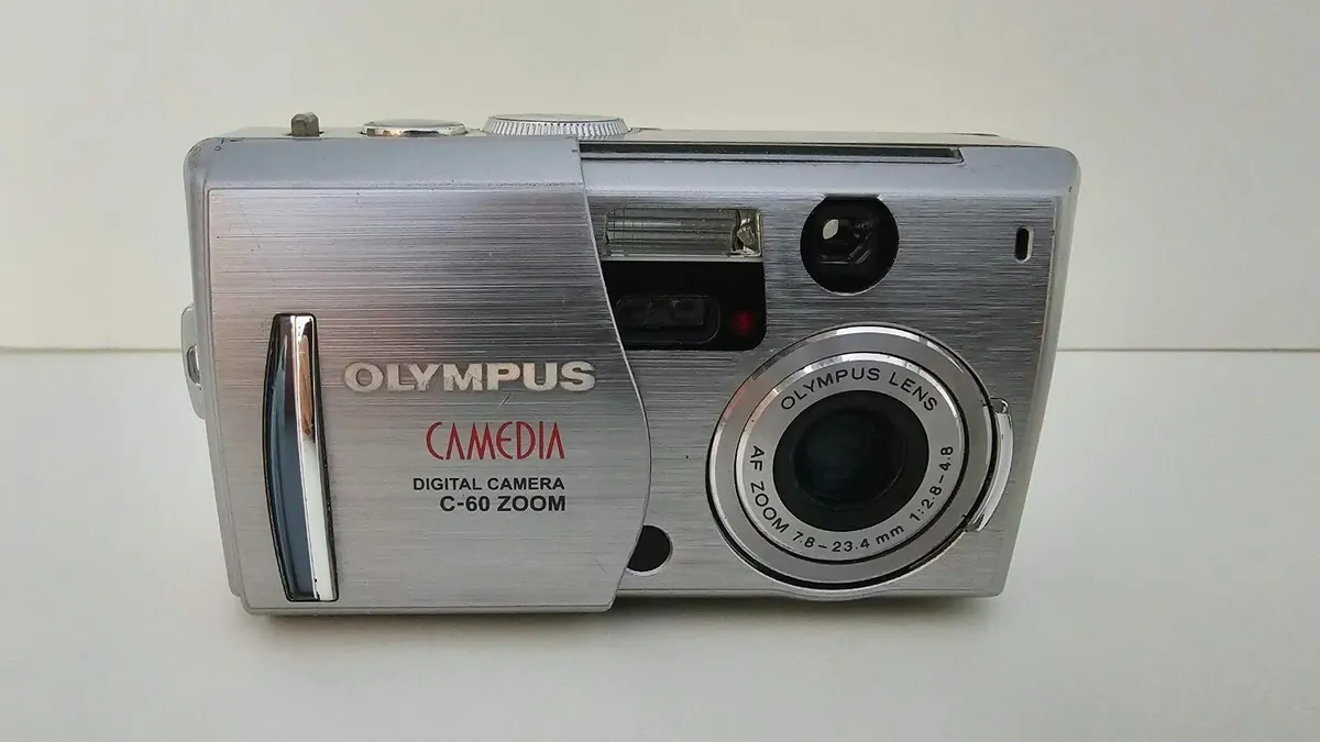 Olympus C-60 Camera - Image 1