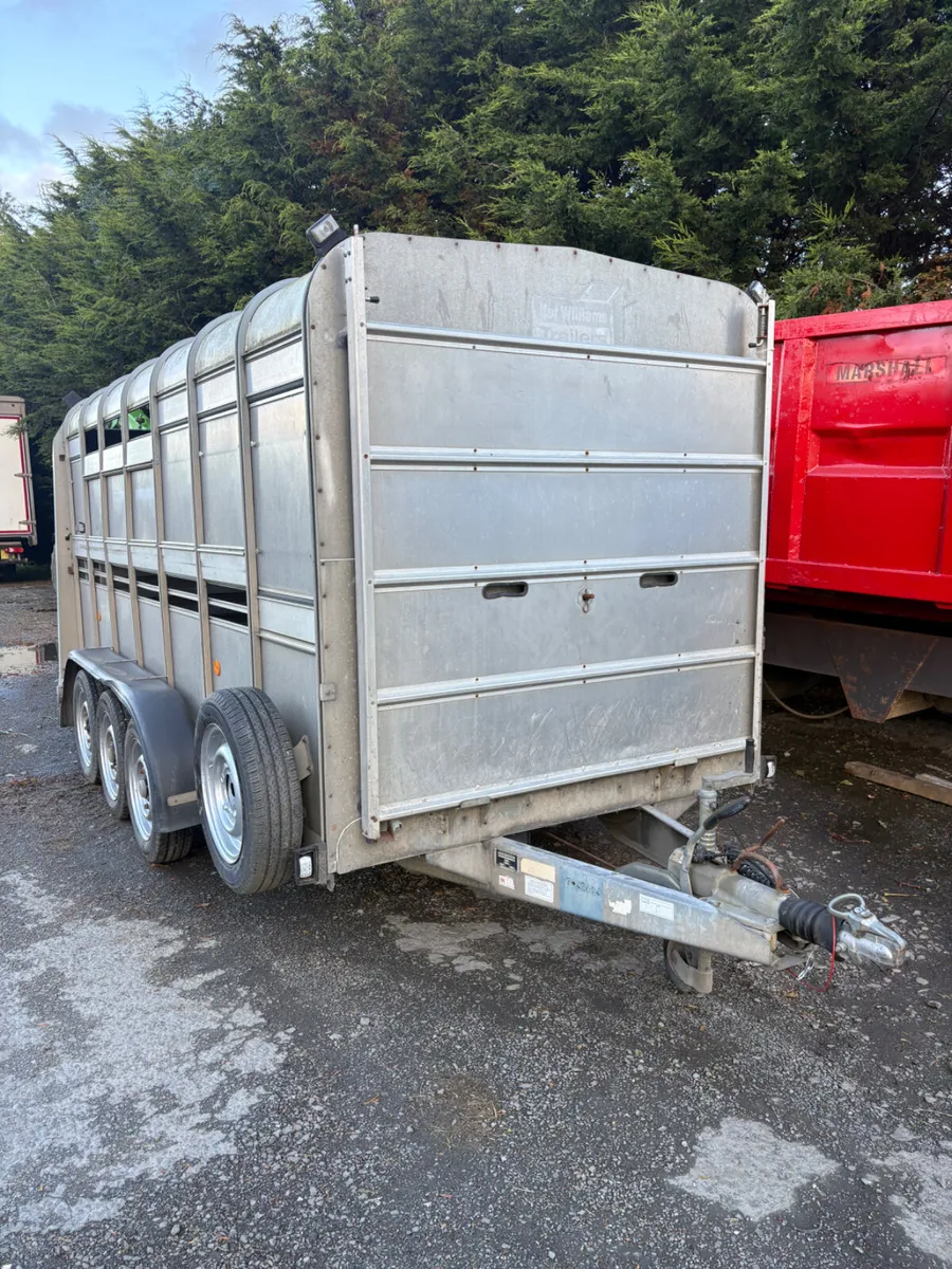 Ifor Williams 14ft cattle trailer - Image 1