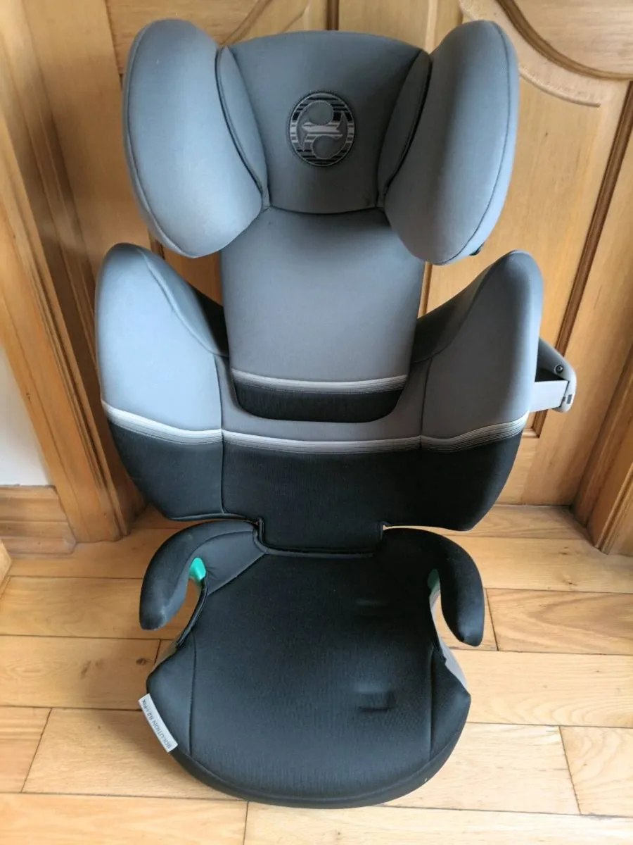 Baby car seat. - Image 1