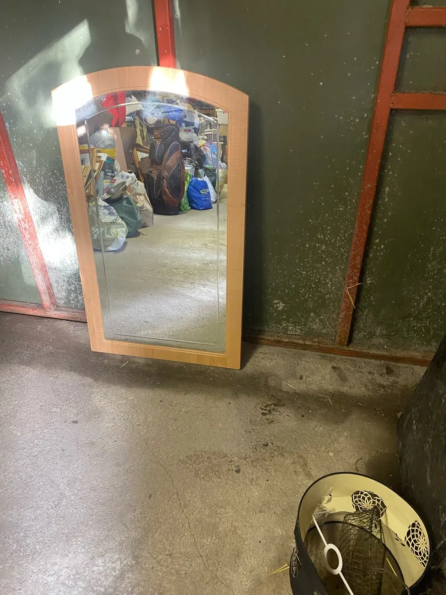 Mirror - Image 2